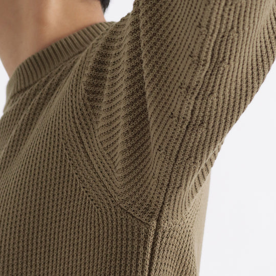 SUVIN PLATINUM ミドルゲージクルーネックニット フォーン