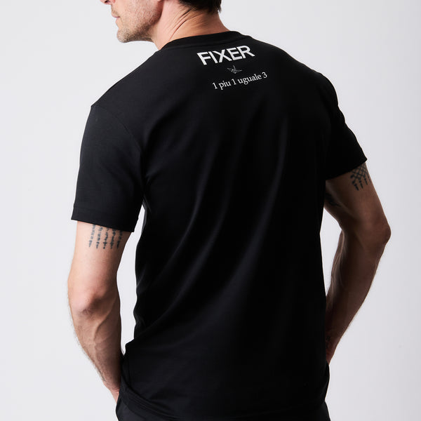 1PIU1UGUALE3 × FIXERPREMIUM SMOOTH Tシャツ ブラック – MINIMAL ...