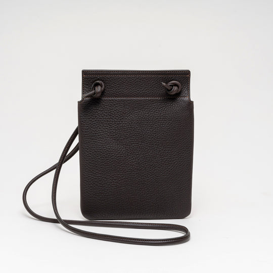 サコッシュ ダークブラウン