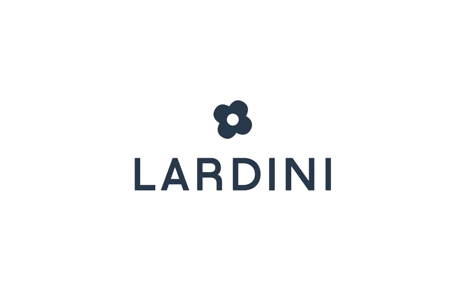 lardini ブーツ ロゴ