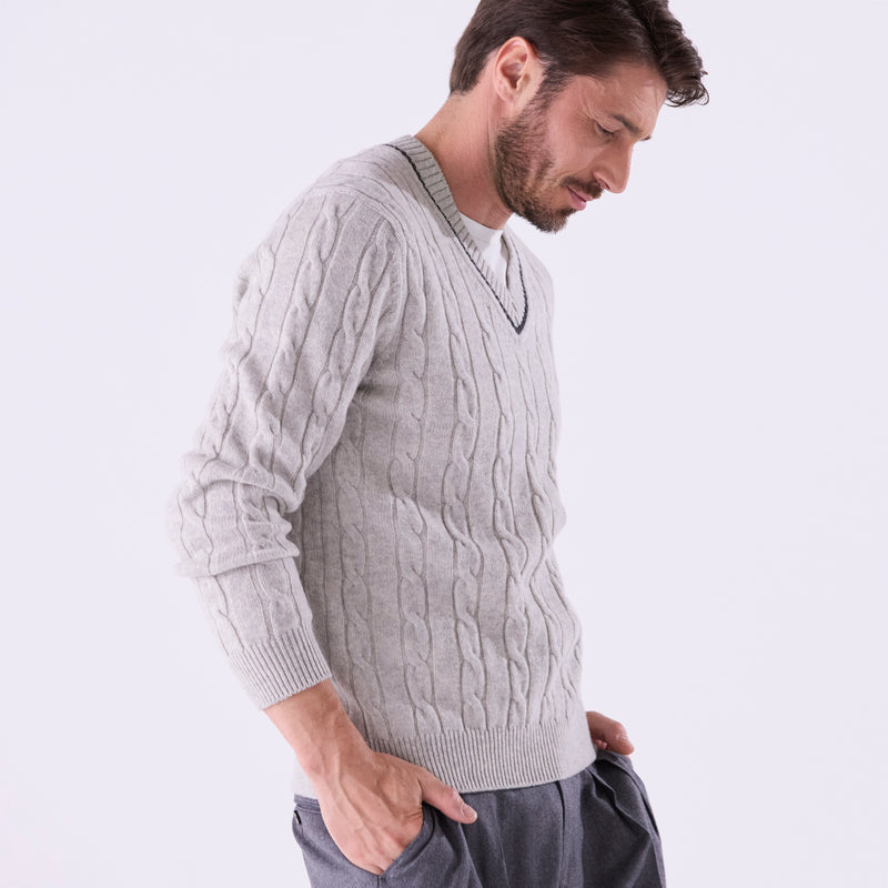 tradi ラムズウールケーブル編みプルオーバー シルバーグレー