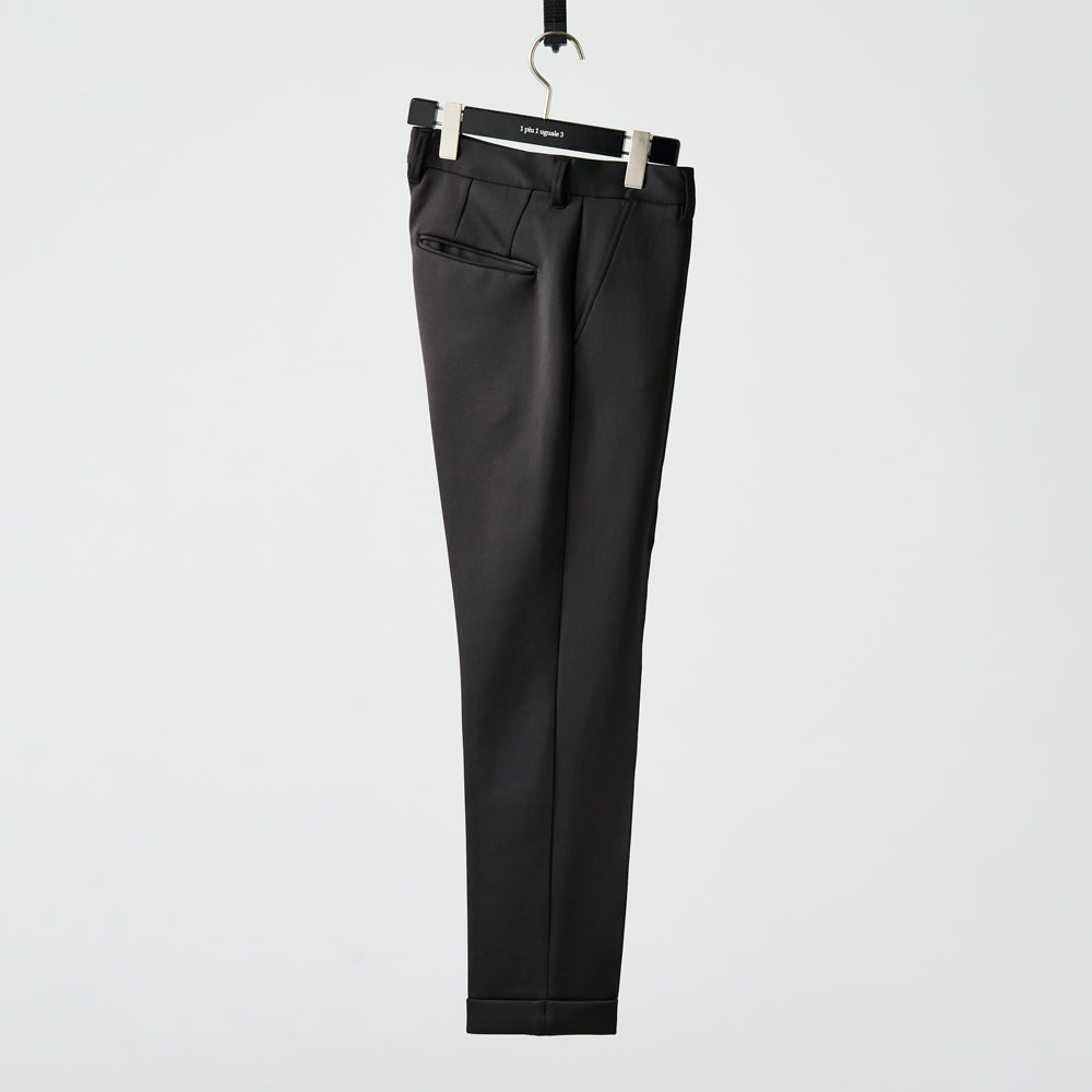 Crease Slacks Black – MINIMAL WARDROBE（ミニマルワードローブ）