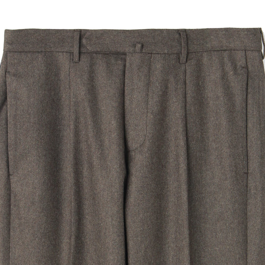 ARECHI ウールカシミヤナイロンストレッチ 1プリーツテーパードパンツ ダークブラウン