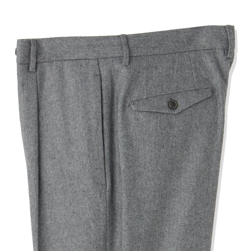 ARECHI ウールカシミヤナイロンストレッチ 1プリーツテーパードパンツ グレー