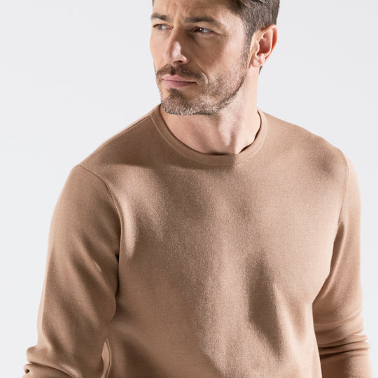 lusso クルーネックセーター18Gスムース シガーベージュ