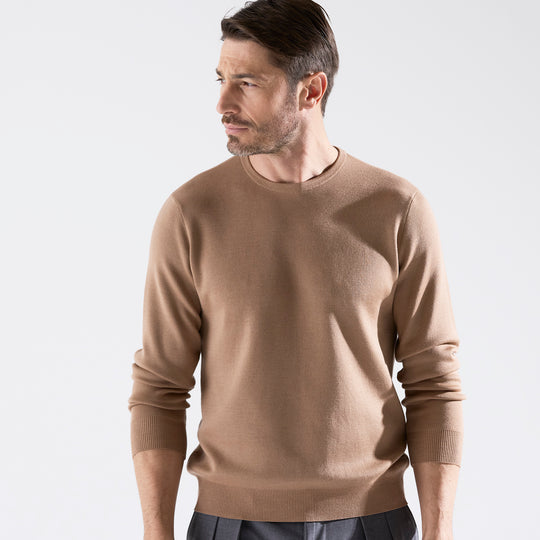 lusso クルーネックセーター18Gスムース シガーベージュ