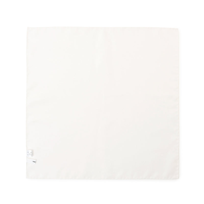 シルクポケットチーフ ホワイト – MINIMAL WARDROBE（ミニマルワード 