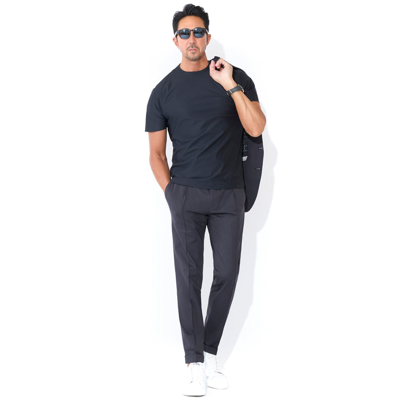 【TOTEME】コットンジャージー Tシャツ、半袖、ブラック Classic cotton tee black – TOTEME