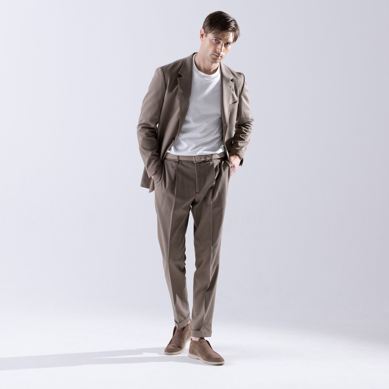 MOVB　フレックスモーショントラベルスラックス　ミリタリーグレー　48 TTM01（ダブルティエム01）フレックスモーションスラックスType2 モカ