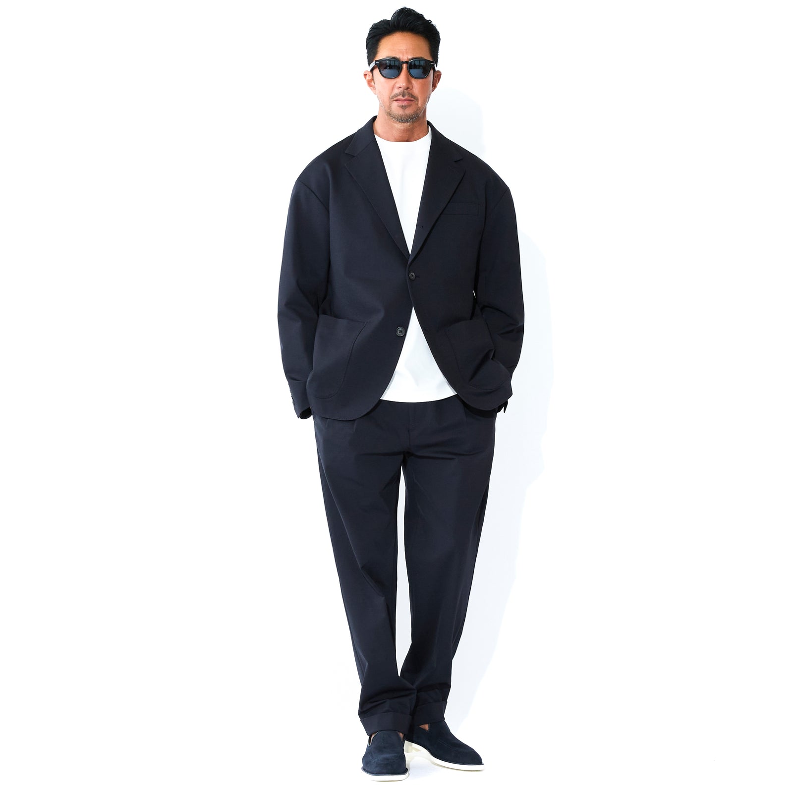 干場義雅MOVB Duplex Cotton Jersey セットアップネイビー 海外出張に手放せない「Duplex Cotton Jersey」セットアップ – MOVB