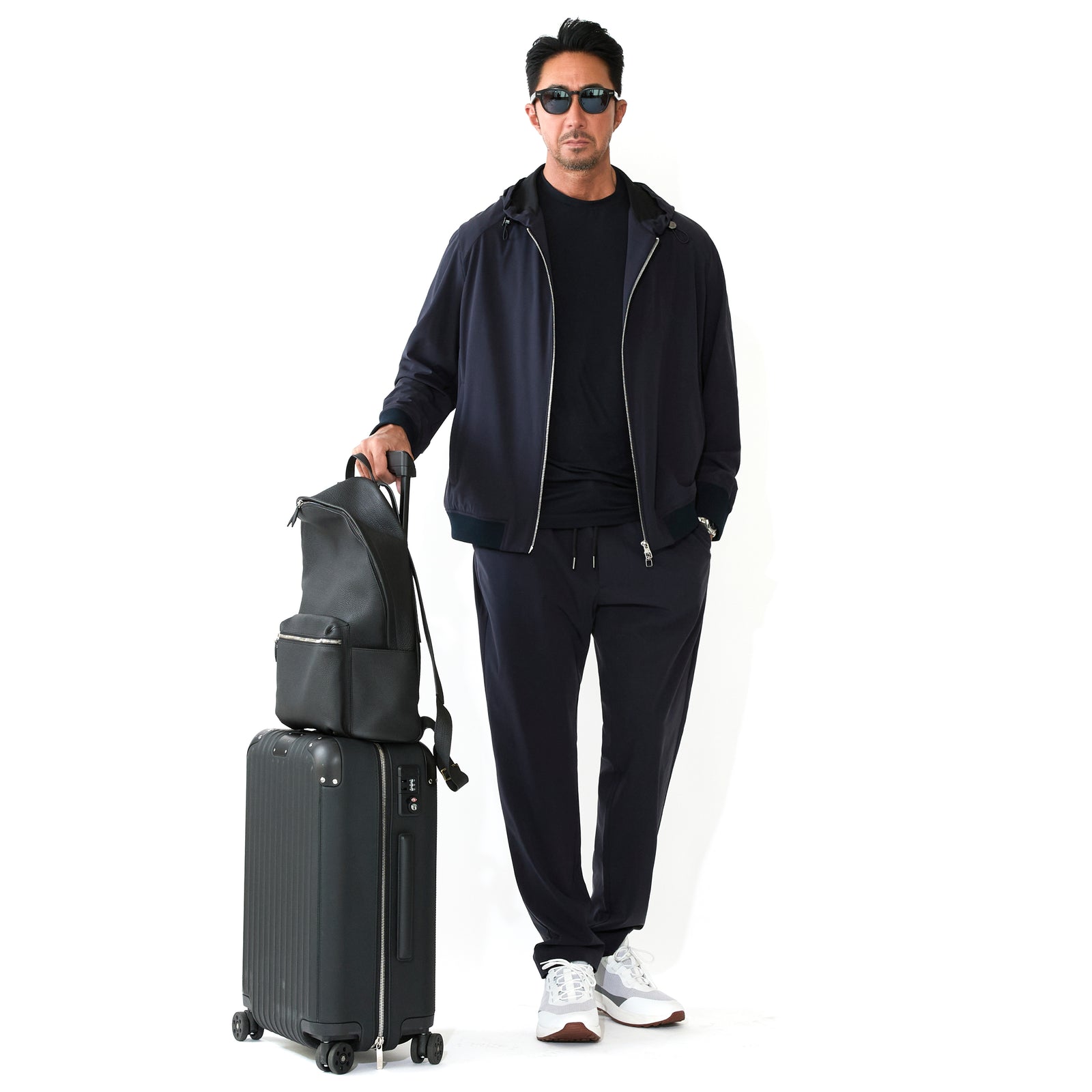 エルメネジルド ゼニア ブルゾン 52 イタリア製 シルク Zegna テクニカルシルク フーデッドブルゾン ネイビー – MINIMAL WARDROBE