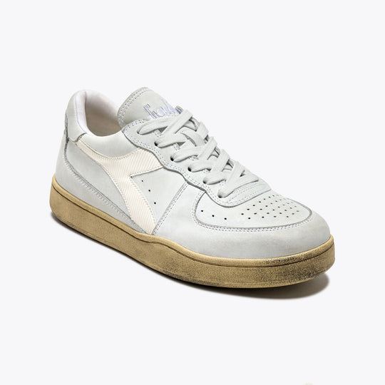 MI BASKET LOW USED WHITE/WHITE