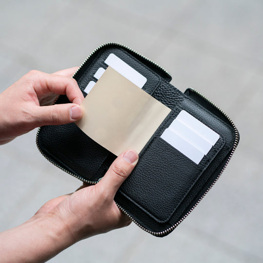 トリヨン・モーリス ミッドジップウォレット ブラック