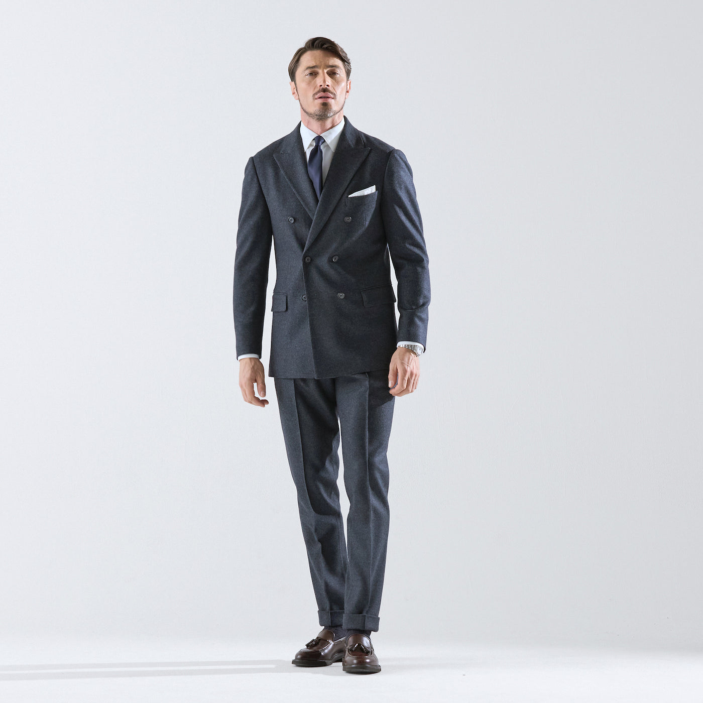 美品✨ウノピュウ COMFYテーラードジャケット ダブル アンコン 黒 V ヴァン Vin ダブルブレストテーラードジャケット （ブラック