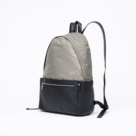 SAC a DOS(BACKPACK) グレー