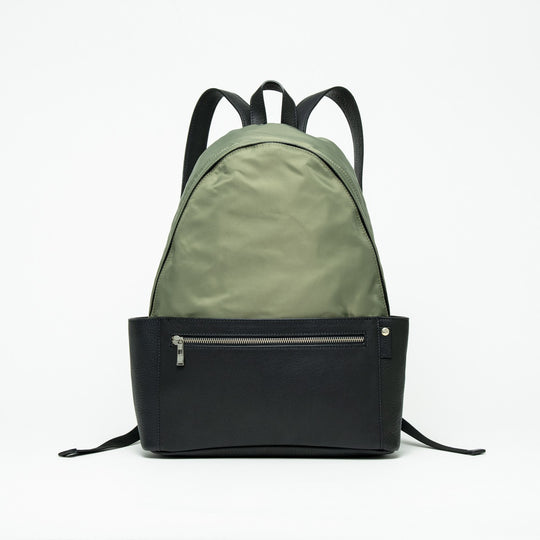 SAC a DOS(BACKPACK) カーキ