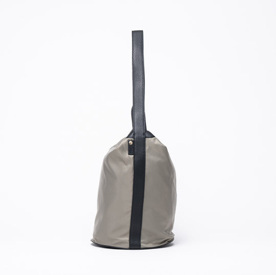 Seau épaule(BUCKET SHOULDER) グレー