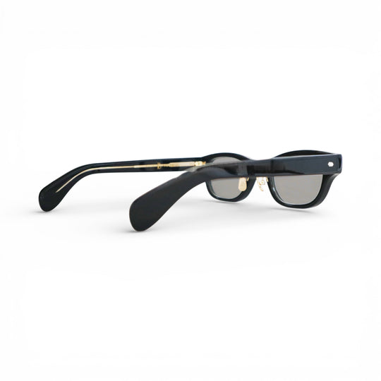 ROUGH サングラス BLACK / LIGHT GRAY LENS