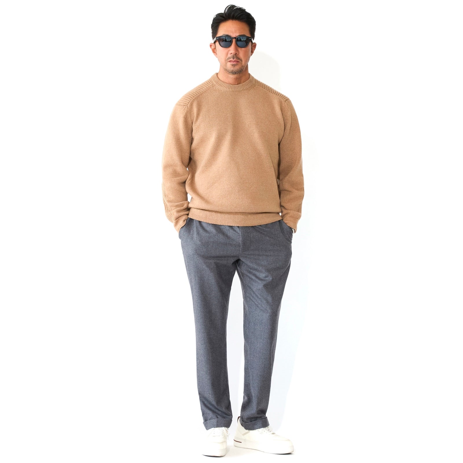 干場別注】カシミヤミドルゲージ コマンドニット キャメル – MINIMAL