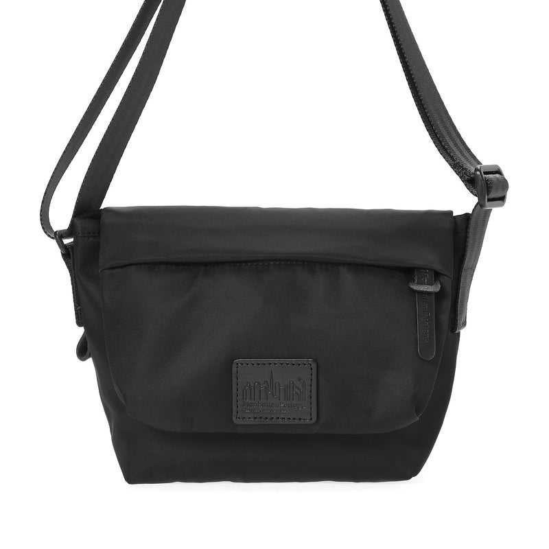 IRVING MESSENGER BAG