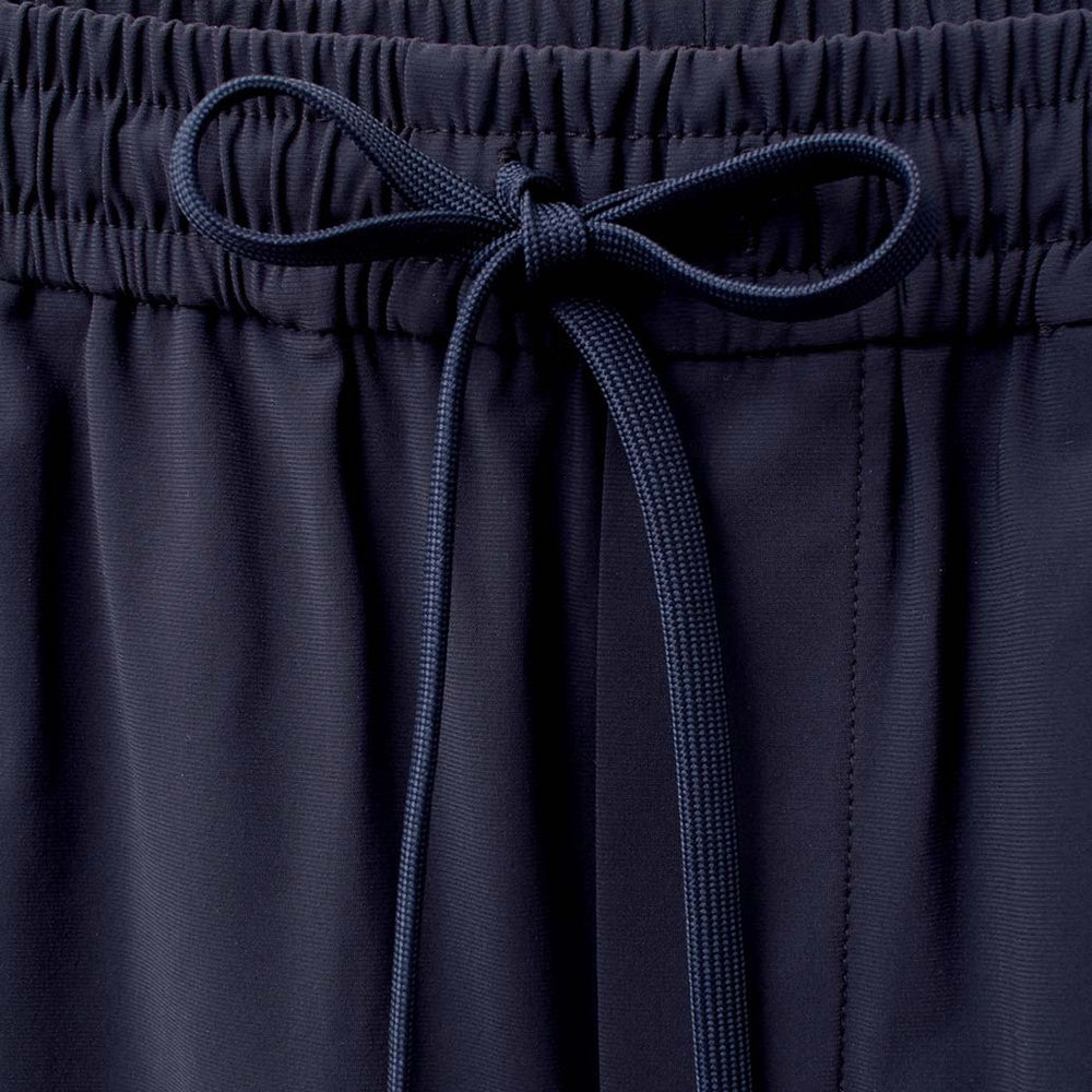 テックナイロン イージースラックス – MINIMAL WARDROBE