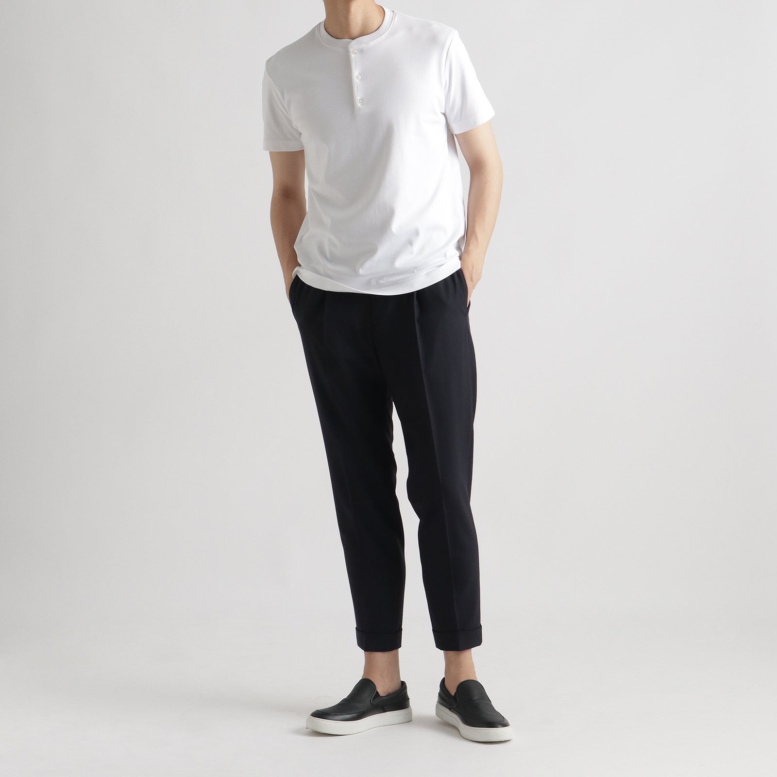 SUVIN PLATINUM ヘンリーネック Tシャツ ホワイト – MINIMAL WARDROBE