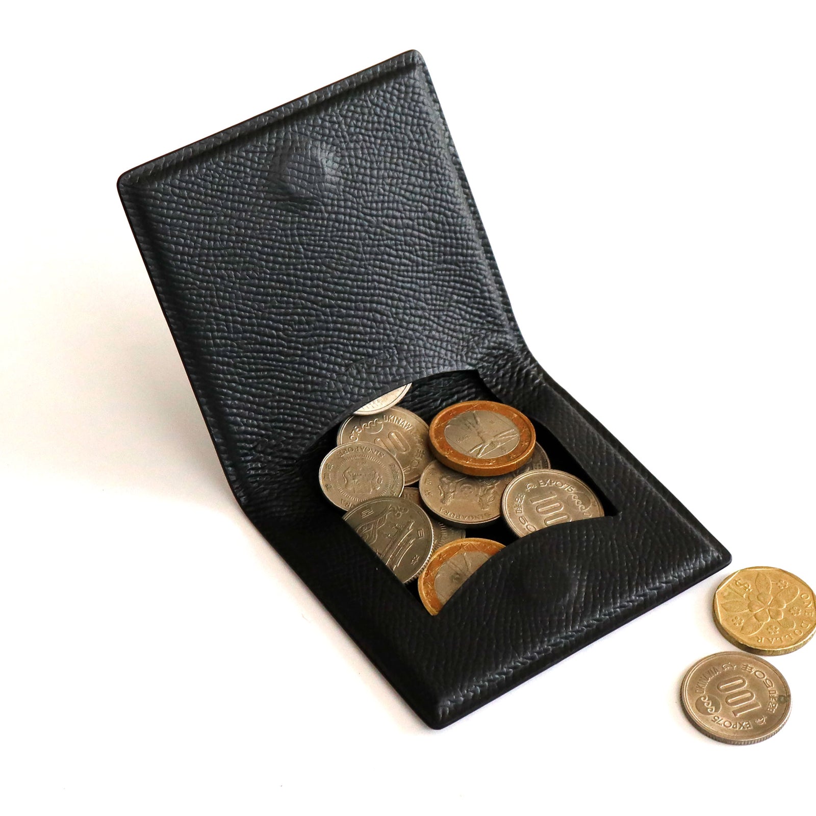 葉合せ コインケース – MINIMAL WARDROBE（ミニマルワードローブ）