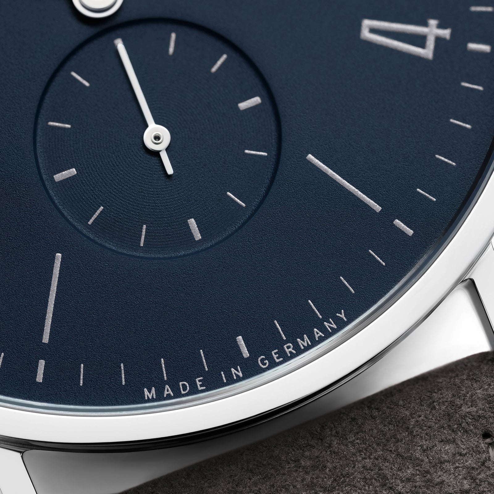 タンジェント 38 ミッドナイトブルー – MINIMAL WARDROBE（ミニマル