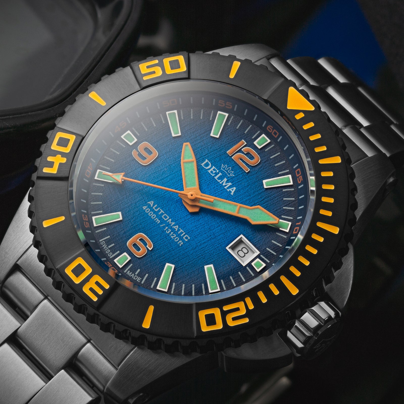 ブルーシャークⅢ AZORES – MINIMAL WARDROBE（ミニマルワードローブ）